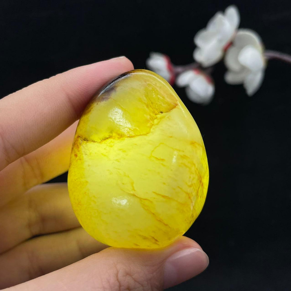 和田玉聚黄皮籽料手把件（100g）