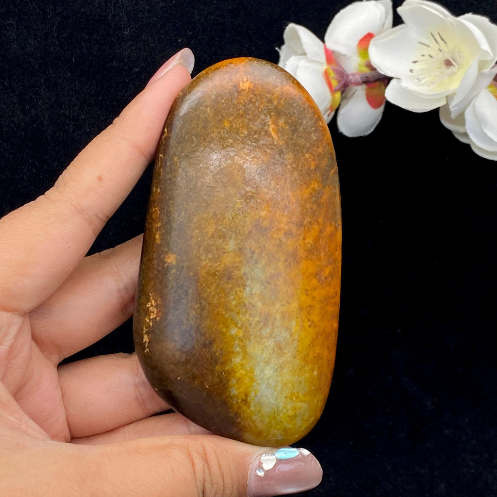和田玉黄沁皮籽料原石（157g）