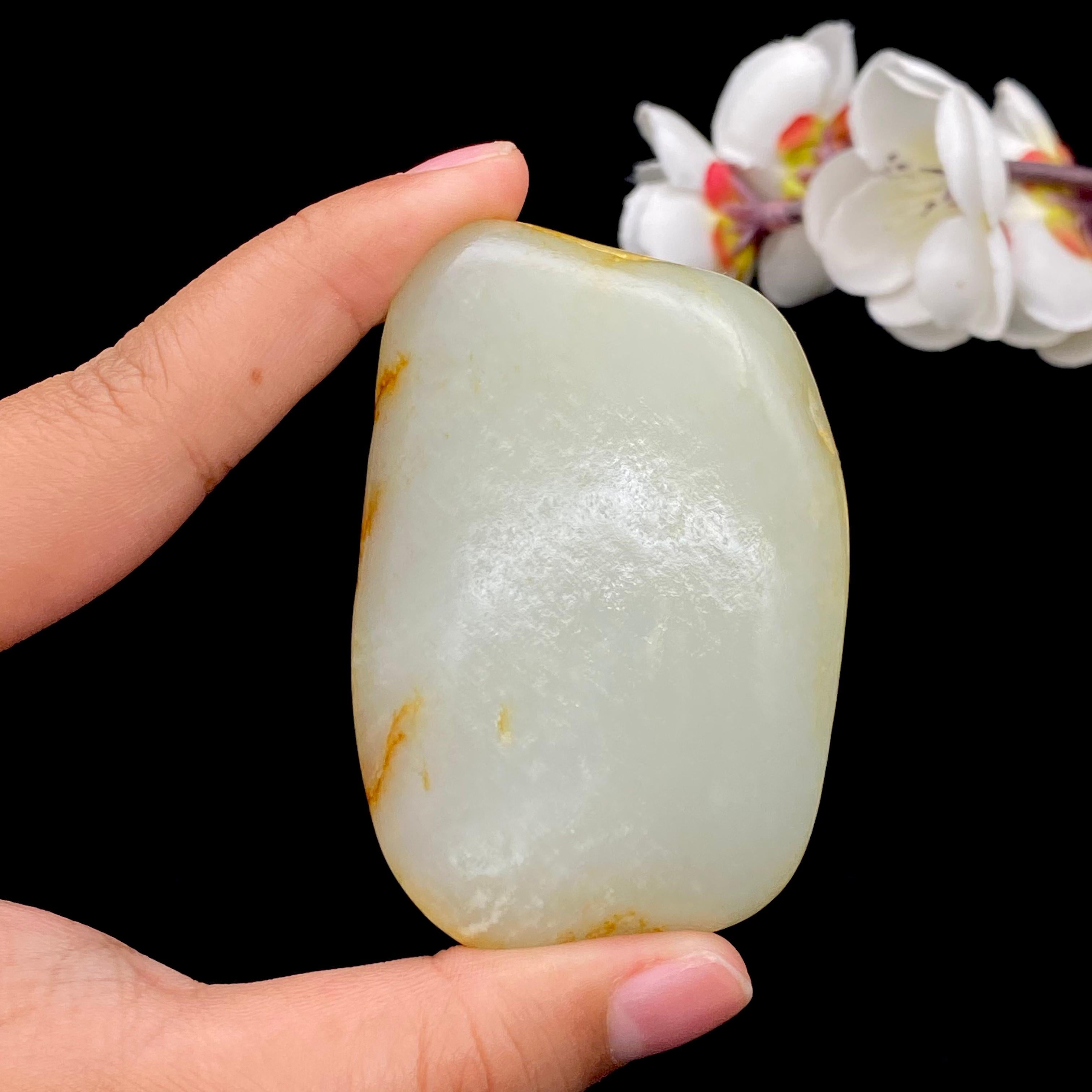 和田玉洒金皮籽料手把件（113.3g）