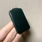 和田玉一细塔青无事牌（66.5g）