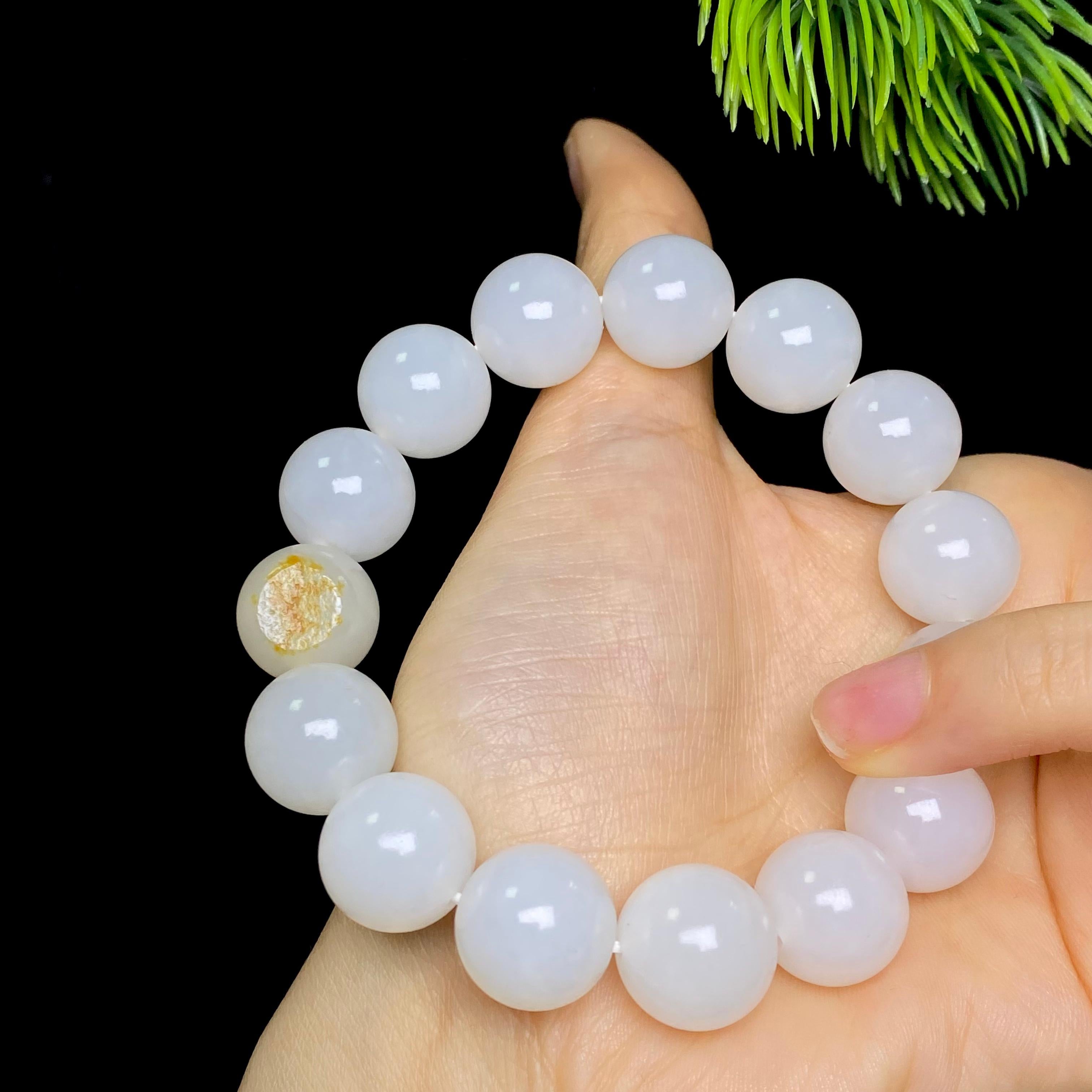 和田玉籽料白玉圆珠手串（62.4g）