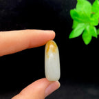 和田玉青花带黄皮籽料挂件（23.2g）