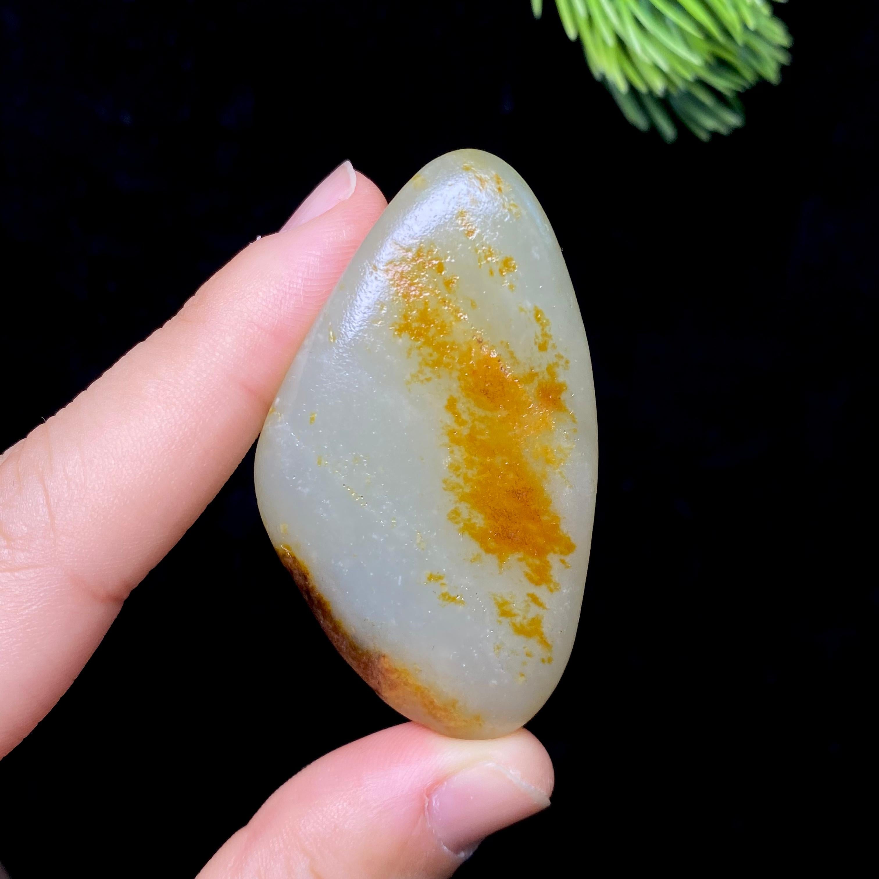 和田玉秋梨皮籽料（40.1g）
