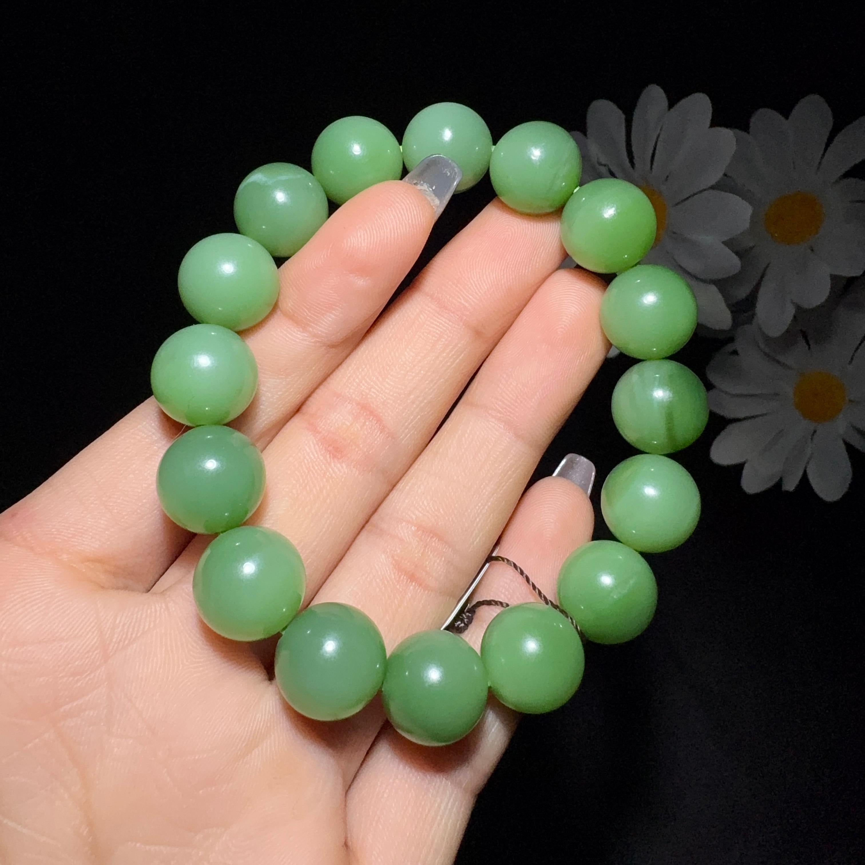 和田玉碧玉圆珠手串（53.2g）