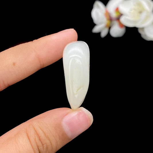 和田玉-白玉籽料原石（17.4g）
