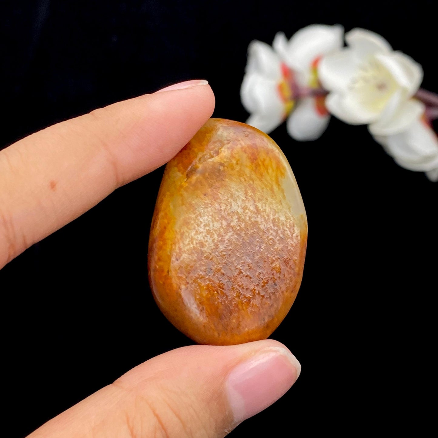 和田玉聚红皮籽料挂件（22.3g）