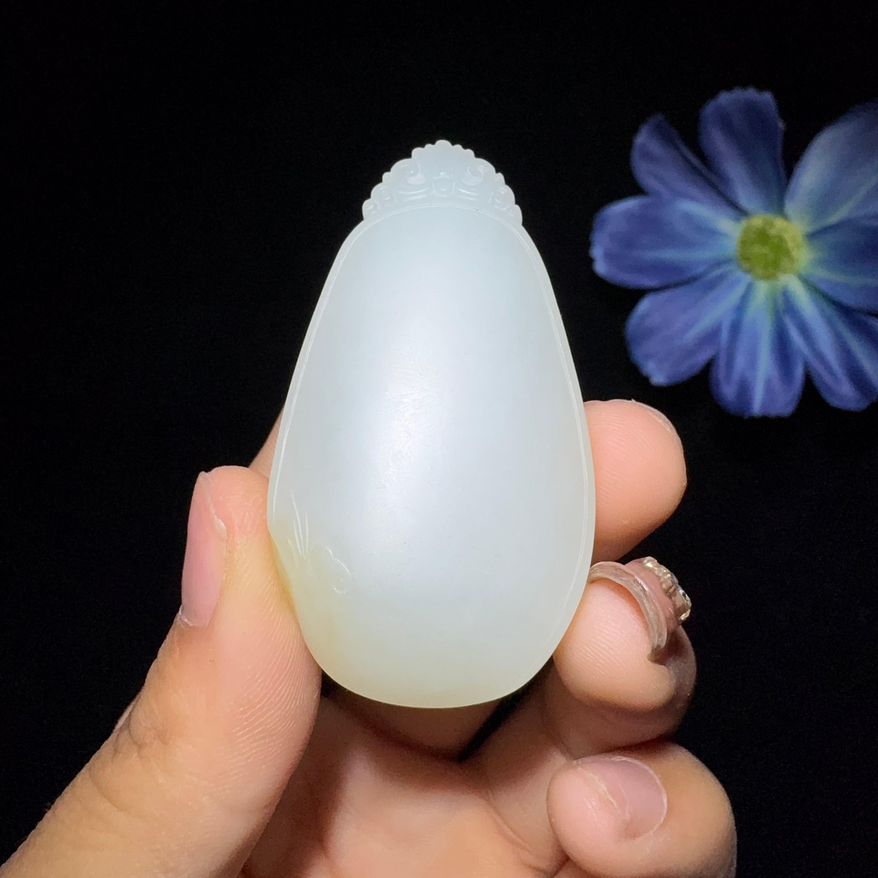 秒杀和田玉籽料平安无事牌（26.5g）