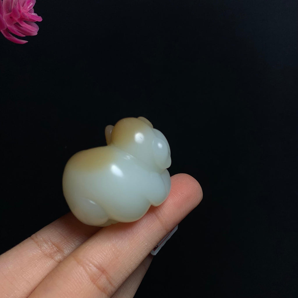 和田玉山料糖白玉福猪（42.0g）
