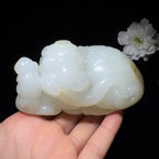 和田玉籽料手把件太平有象（528.0g）
