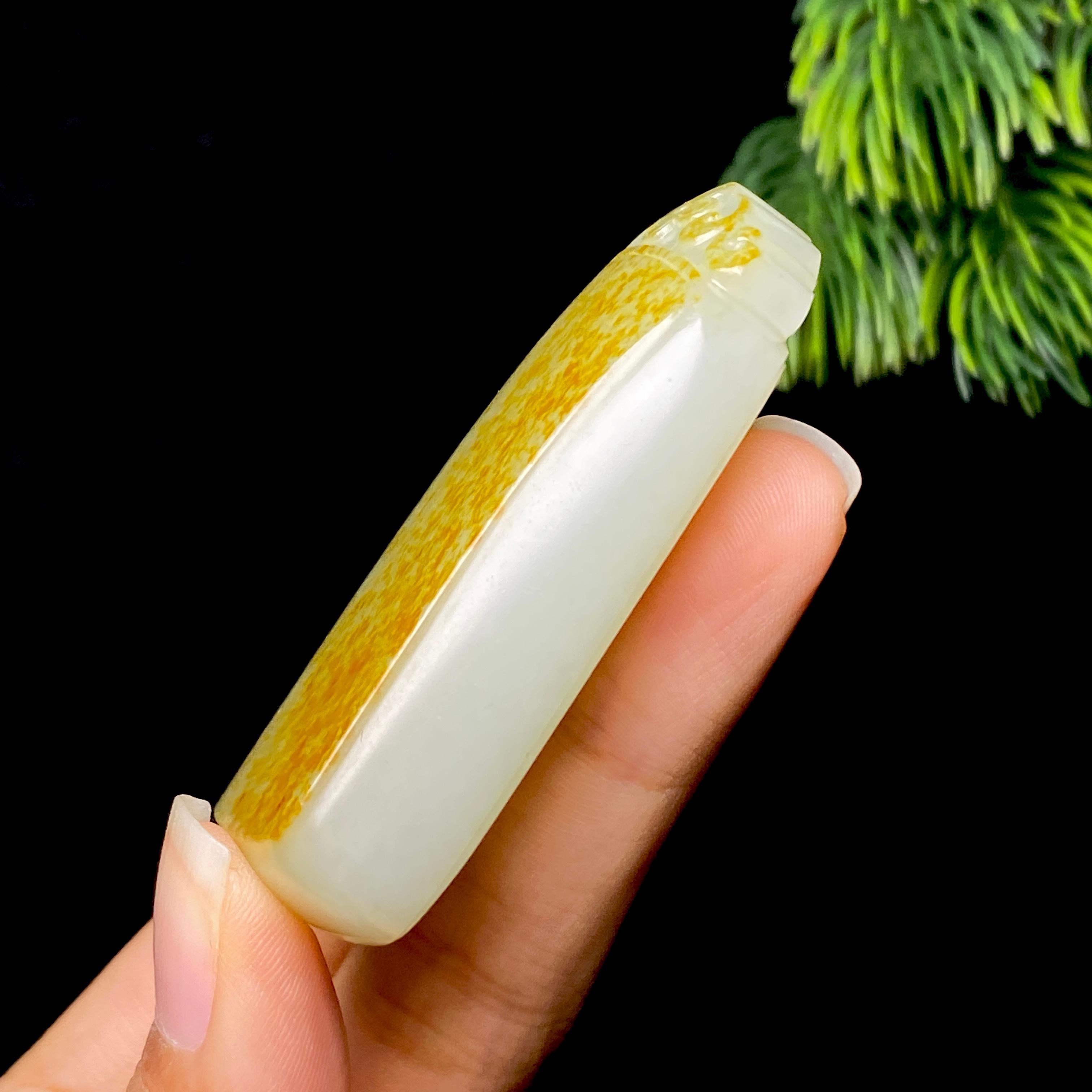 和田玉籽料无事牌（60.8g）