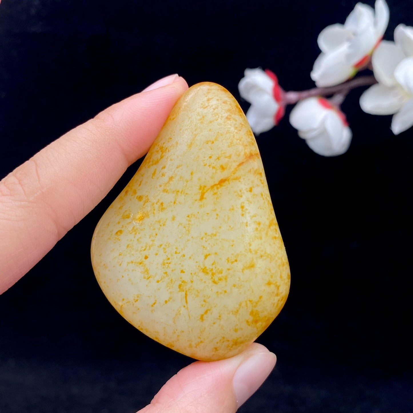 和田玉满洒金皮籽料原石（78.5g）
