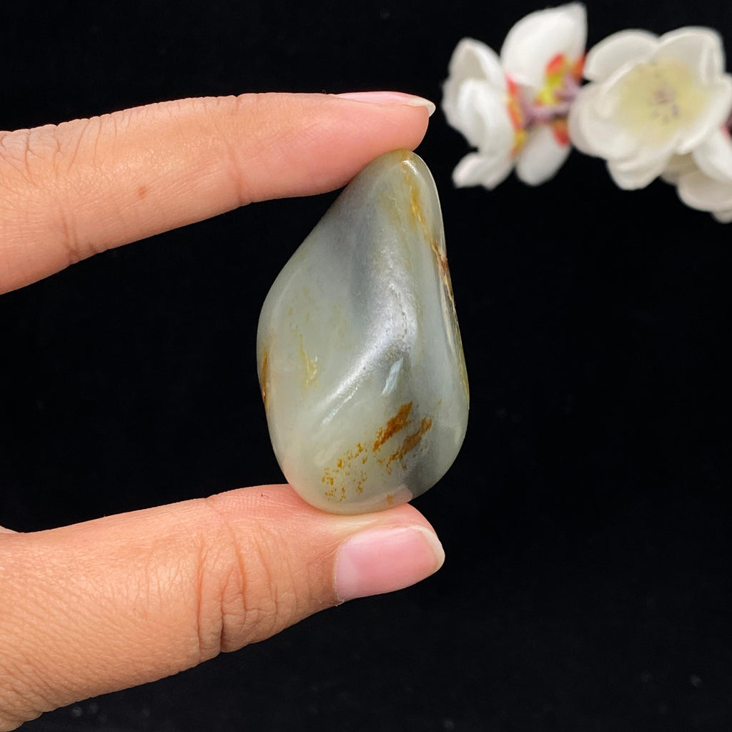 和田玉青花带洒金皮籽料（42.3g）