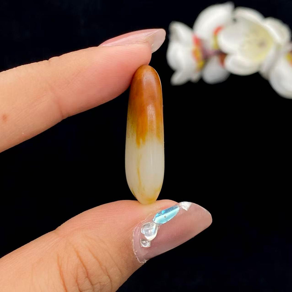 和田玉聚红皮籽料吊坠籽（9.3g）