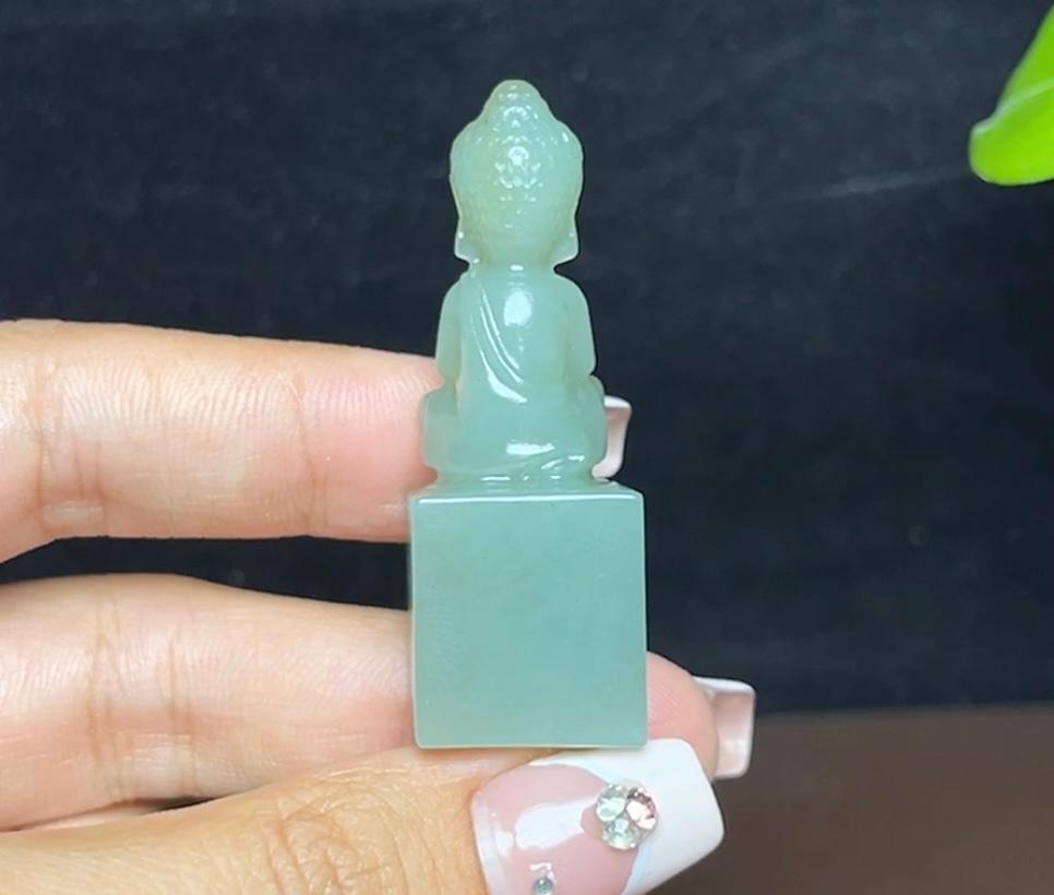 新疆和田玉且末蓝宝宝佛摆件（20.3g）