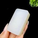 和田玉白玉无事牌（52.7g）