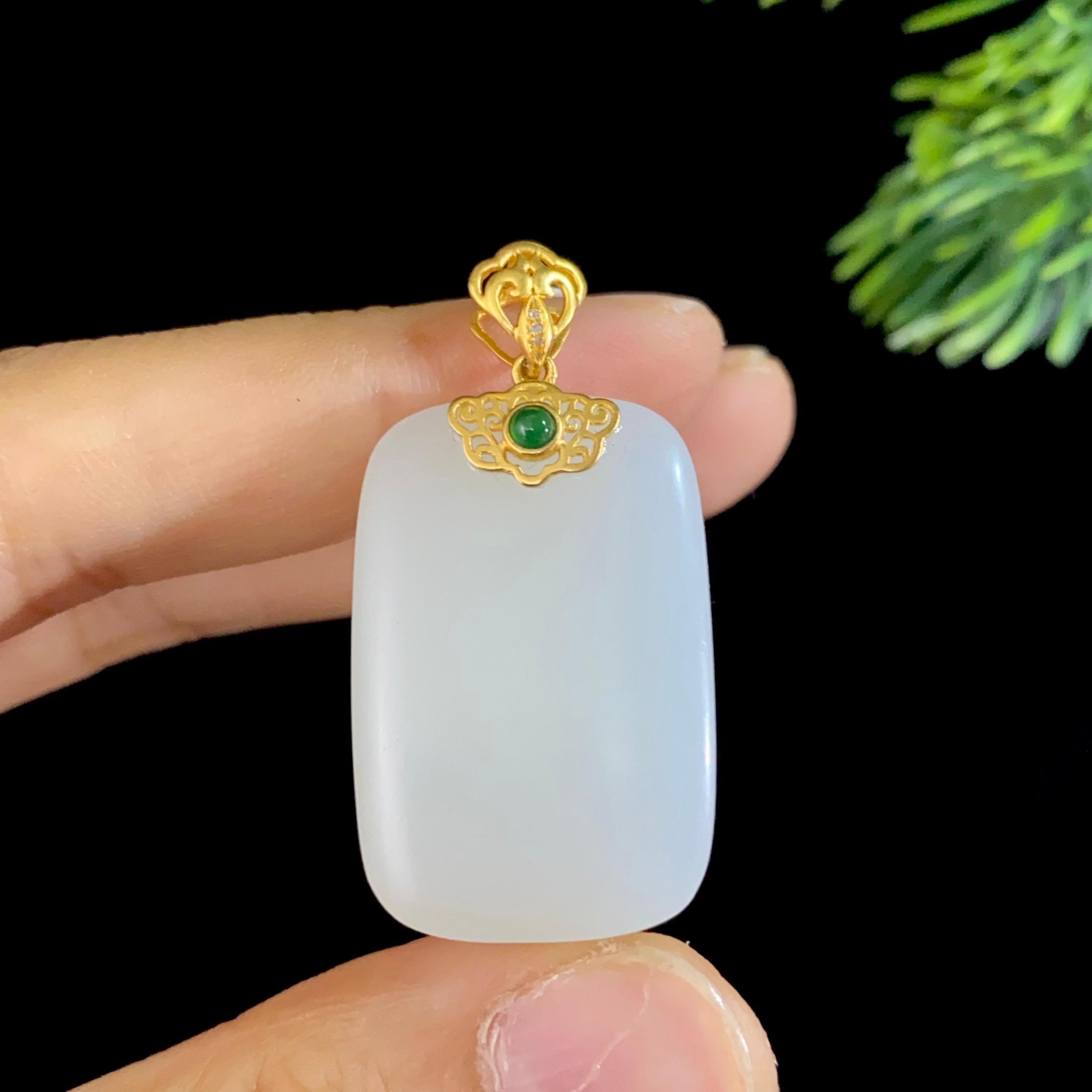 和田玉18k金羊脂白玉无事牌吊坠（11.5g）
