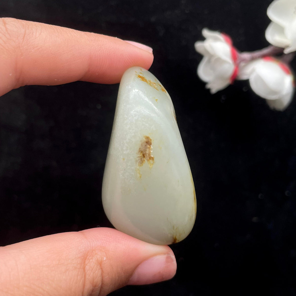 和田玉黄皮籽料（34.4g）