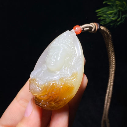 和田玉且末糖白观音（44.3g）