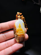 和田玉籽料观音（30.3g）
