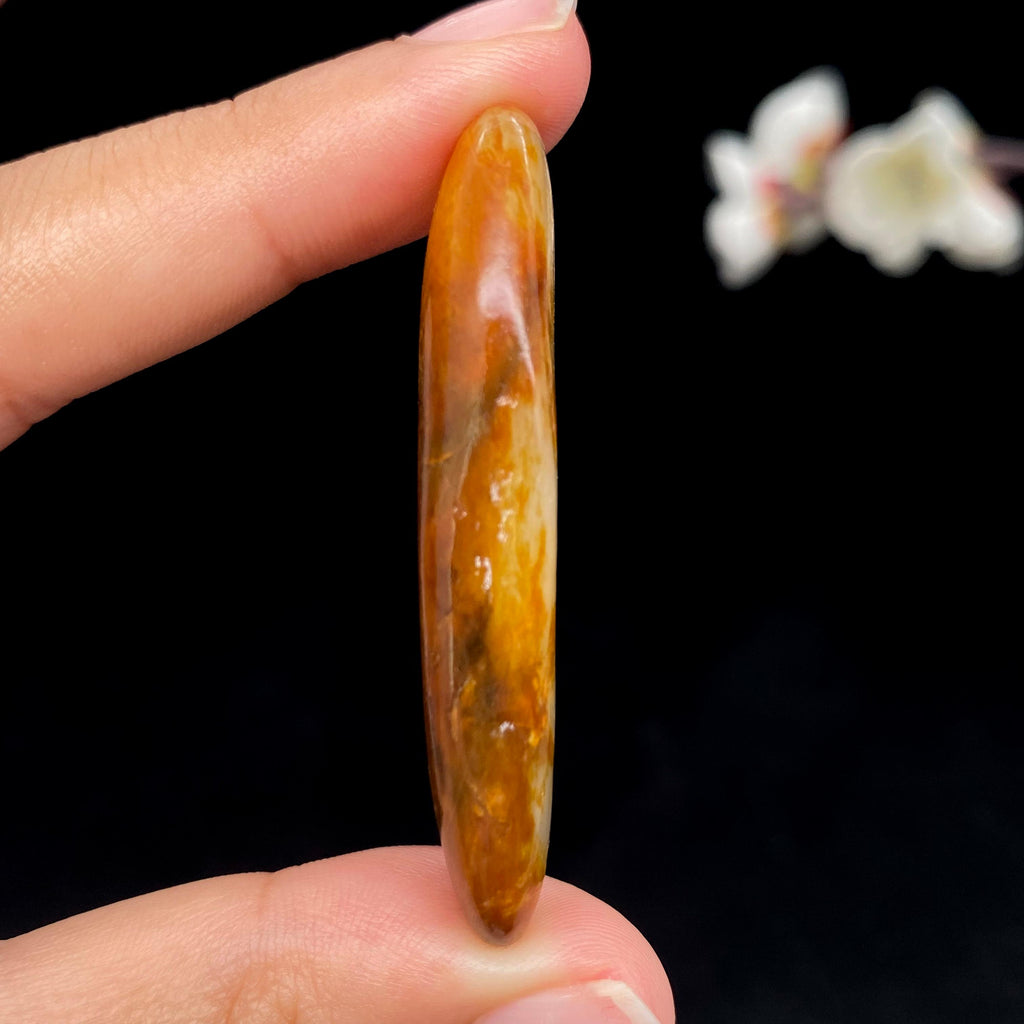 和田玉聚黄皮带洒金皮籽料挂件（14g）