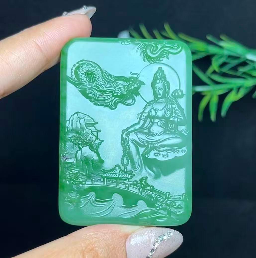 和田玉碧玉双色山水大势至菩萨（65.2g）