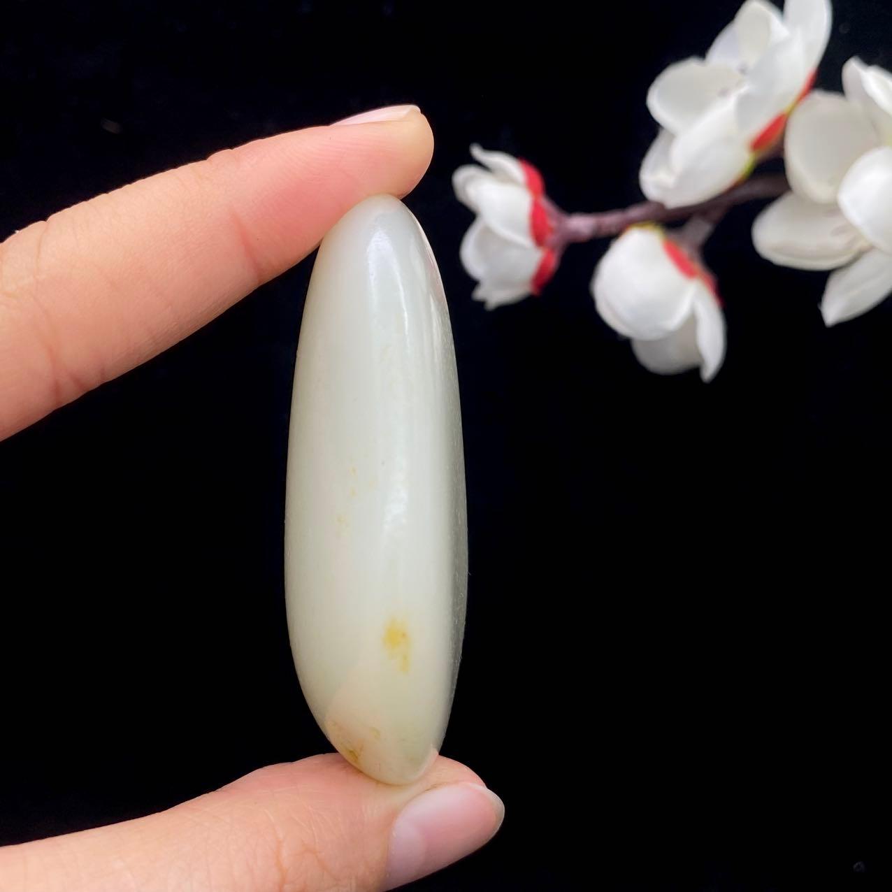 和田玉洒金皮籽料挂件（51.3g）