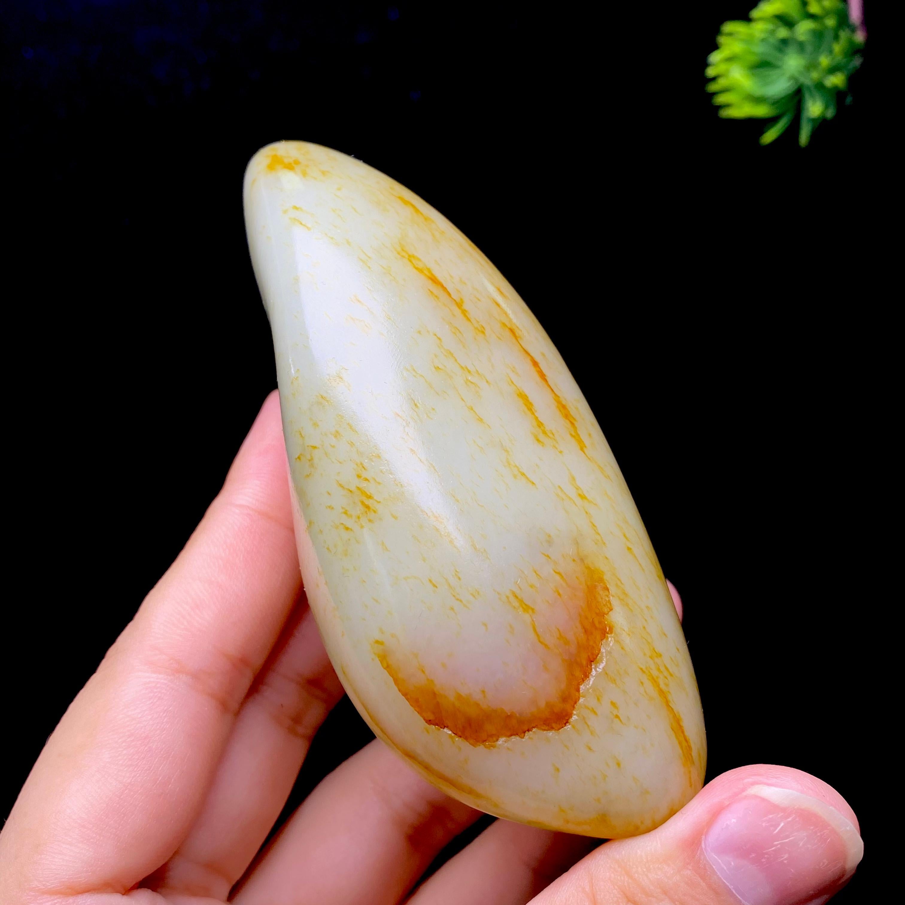 和田玉洒金皮白肉籽料（226.0g）