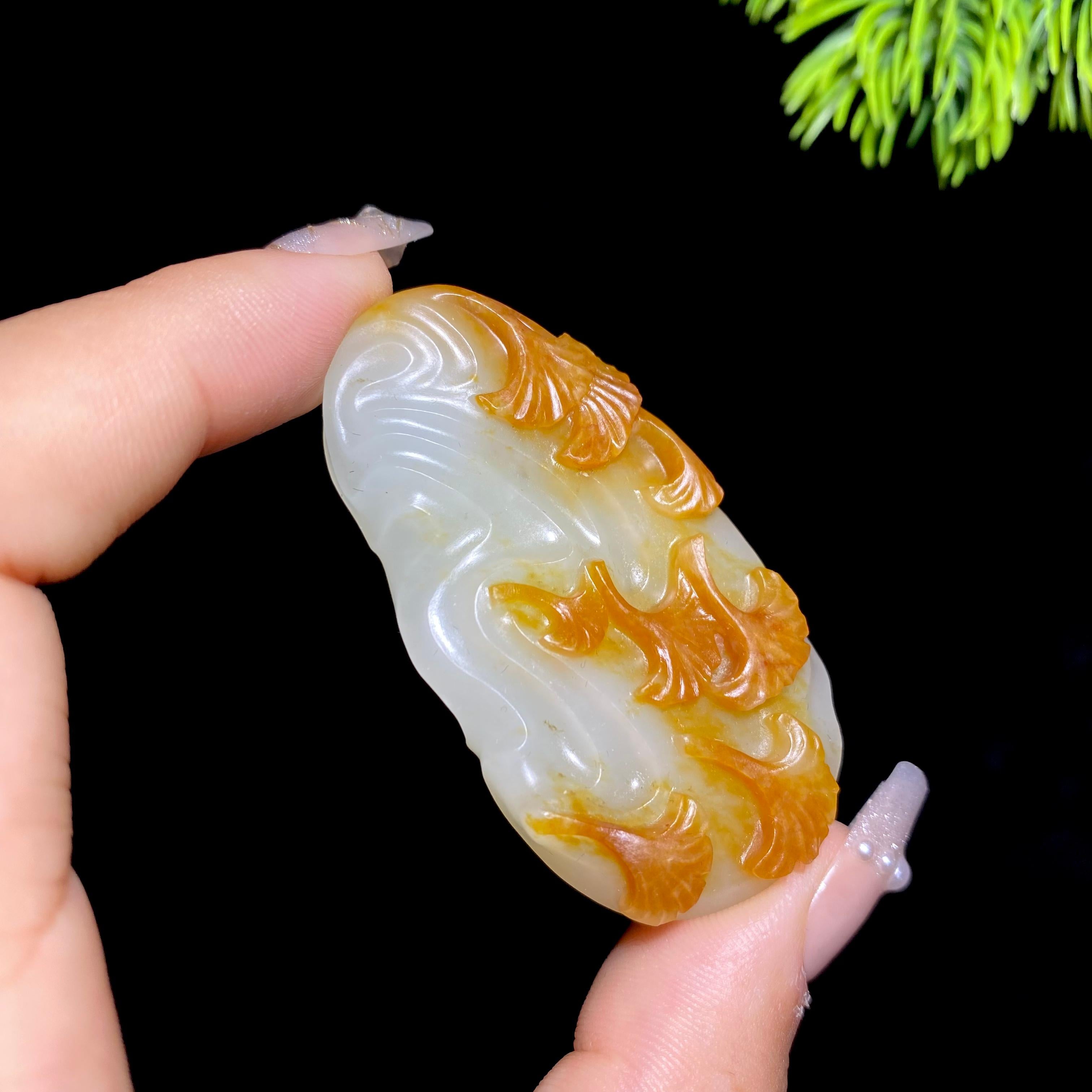 和田玉籽料银信叶挂件（29.4g）
