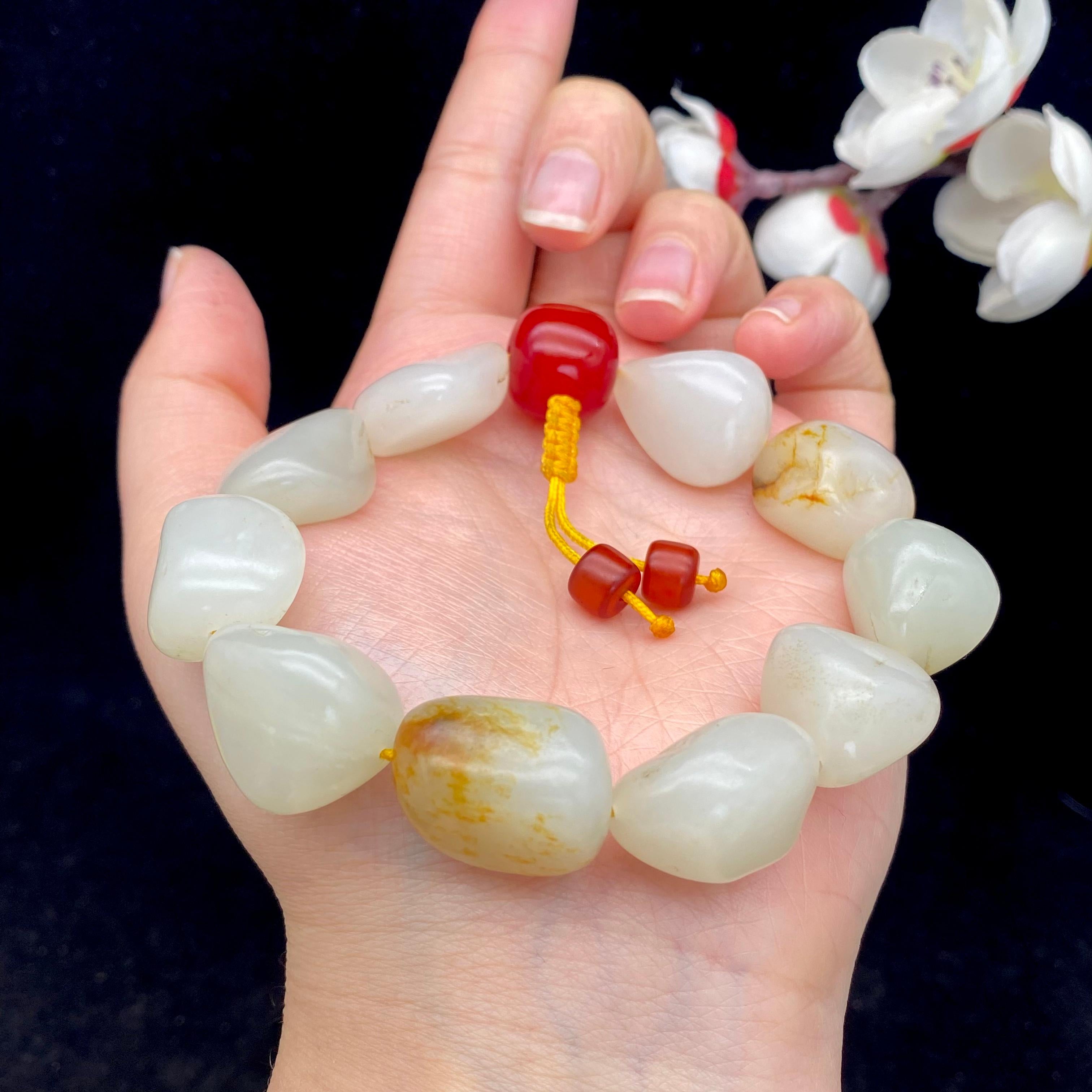 和田玉洒金皮籽料【精品手串】（66.8g）