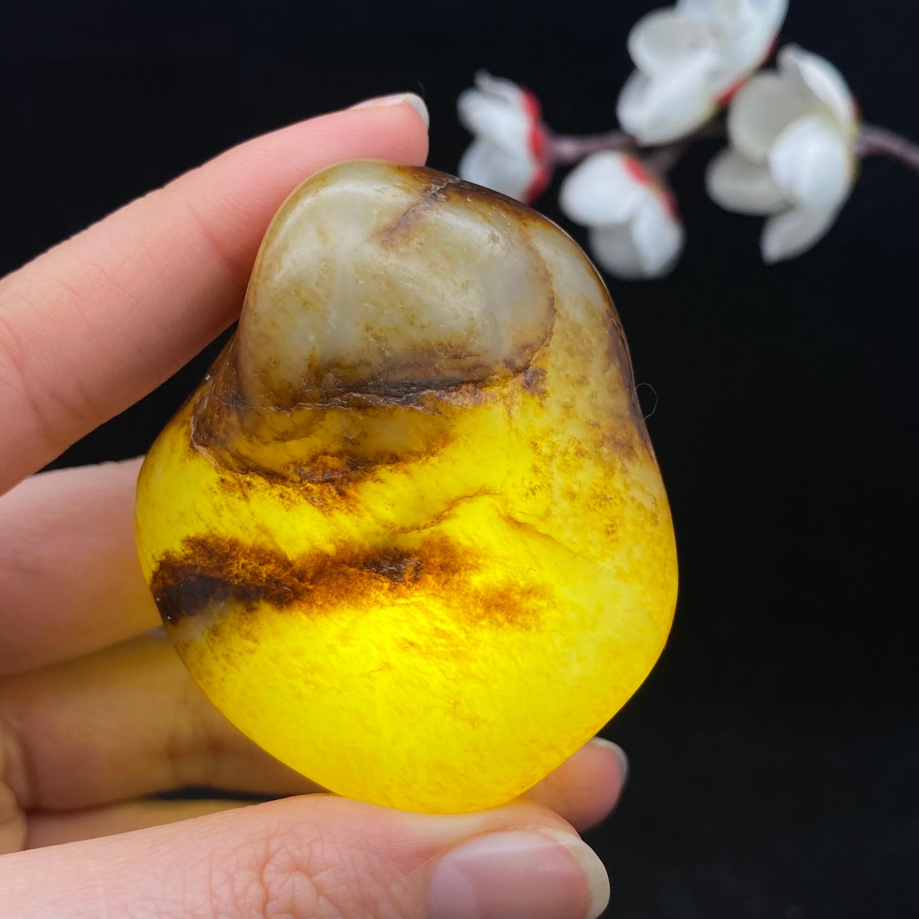 和田玉聚红皮籽料（90.2g）