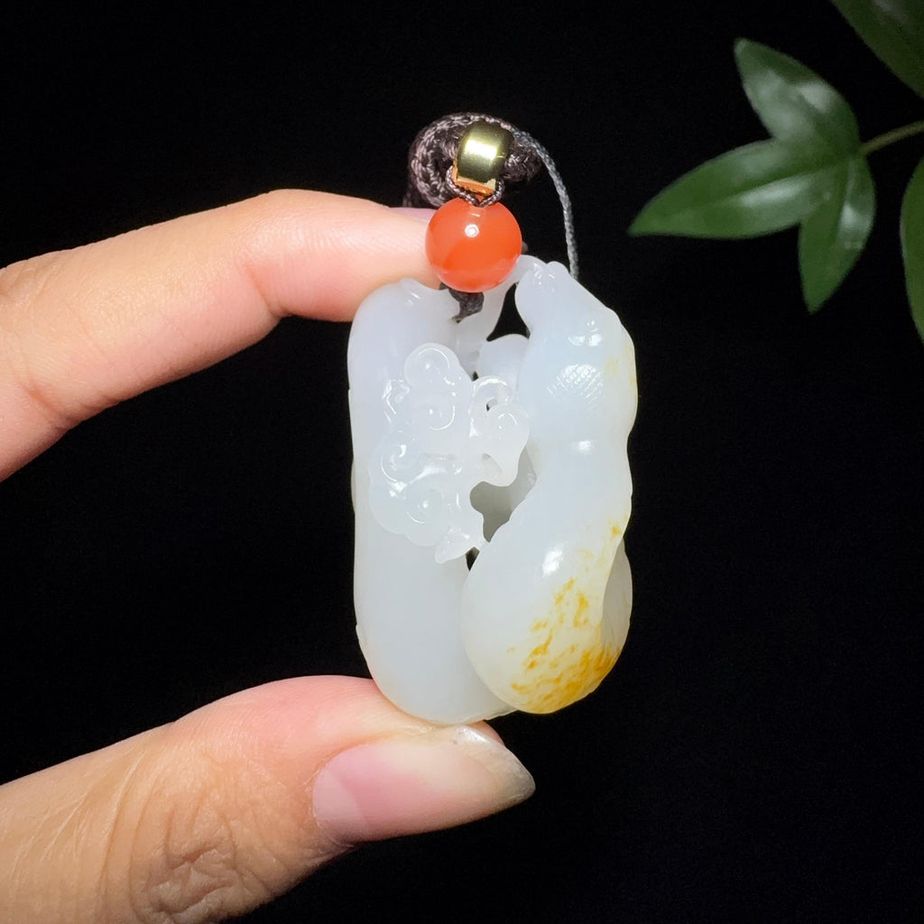 和田玉籽料蛇（41.3g）