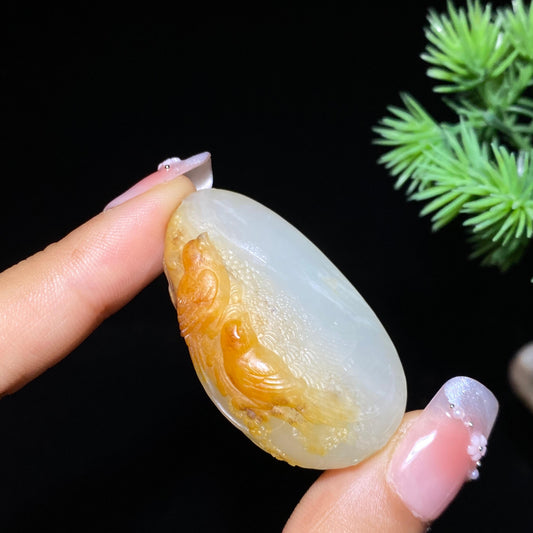 和田玉籽料喜事连连（26.8g）