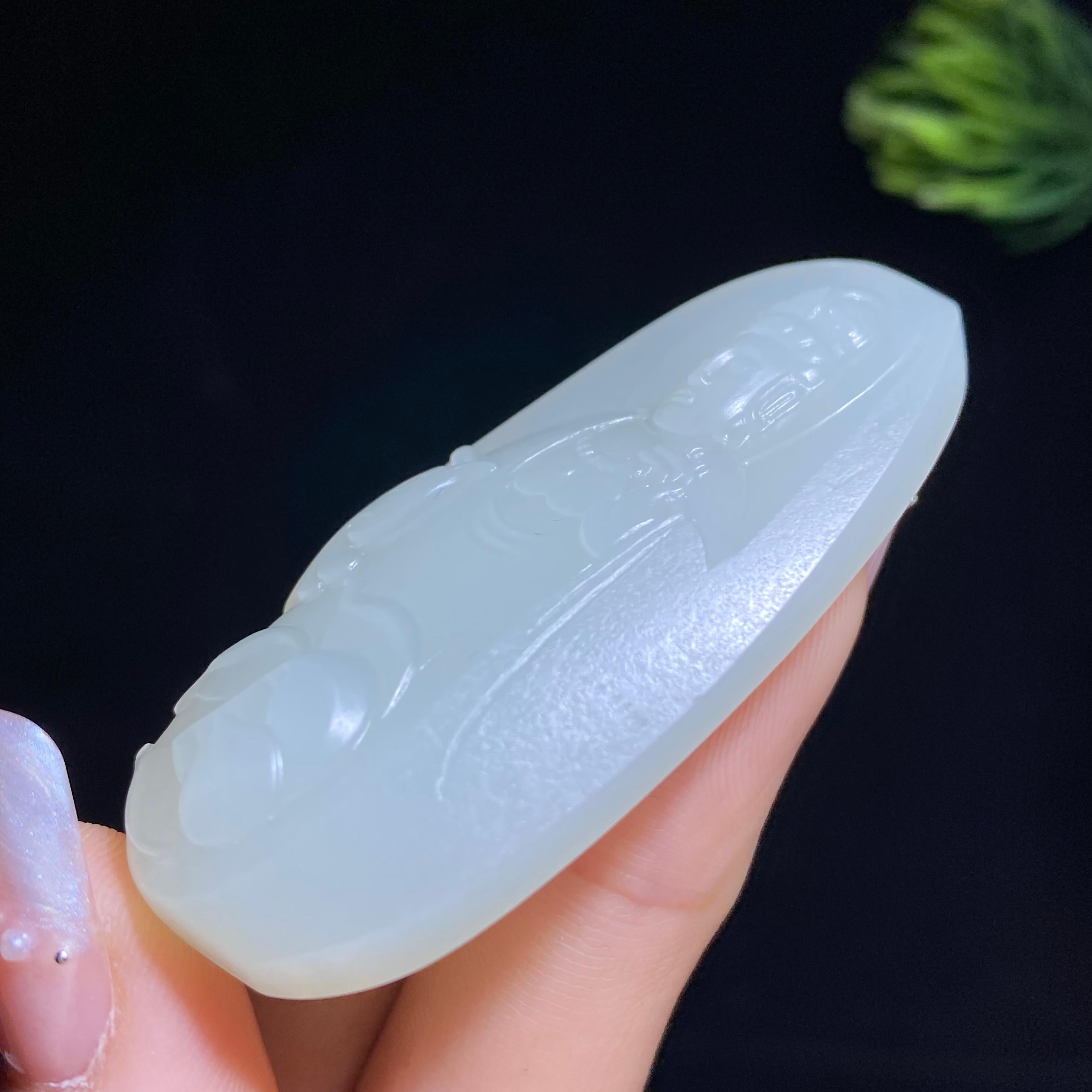 和田玉籽料观音（28.9g）