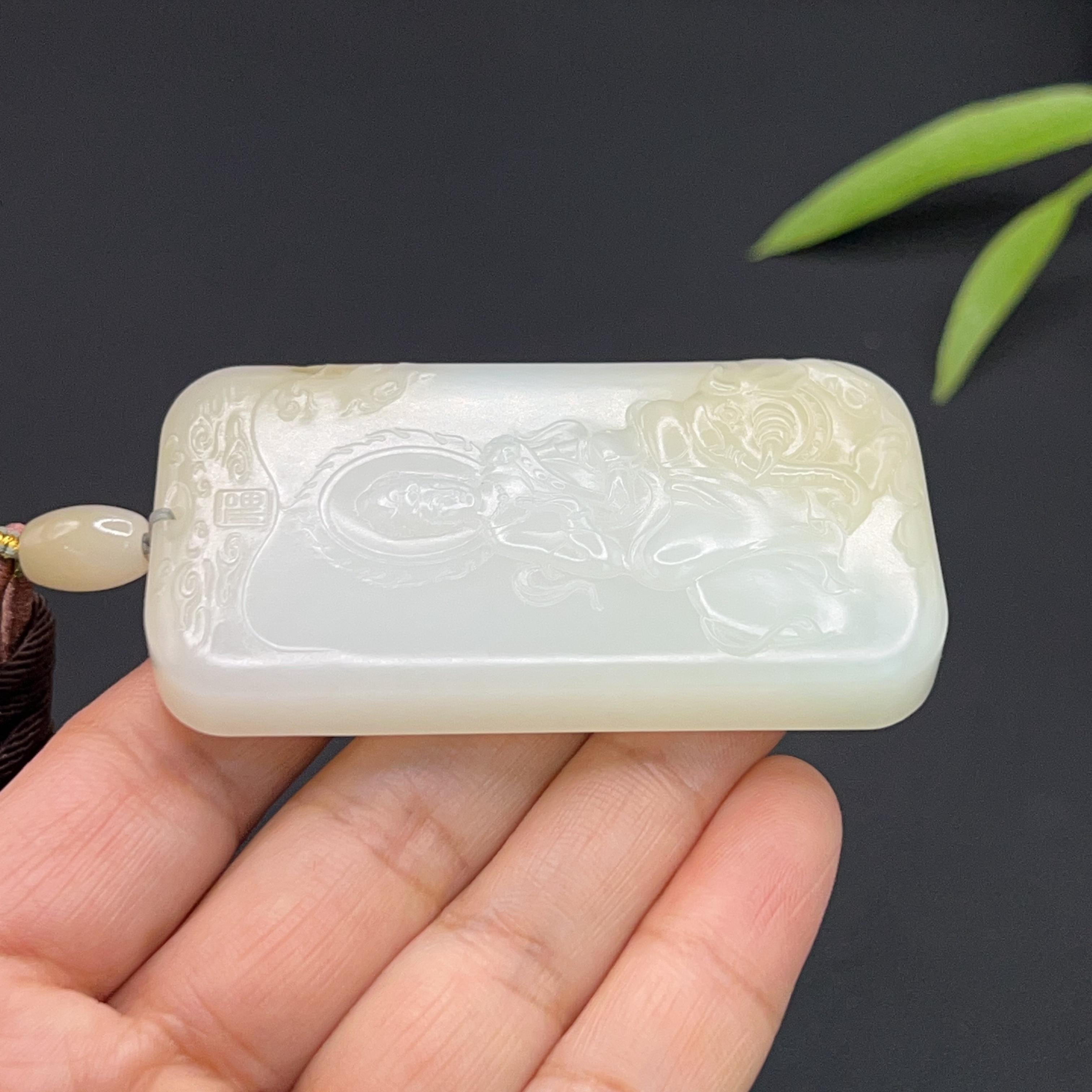 和田玉羊脂白玉普贤菩萨菩萨玉牌（74.0g）