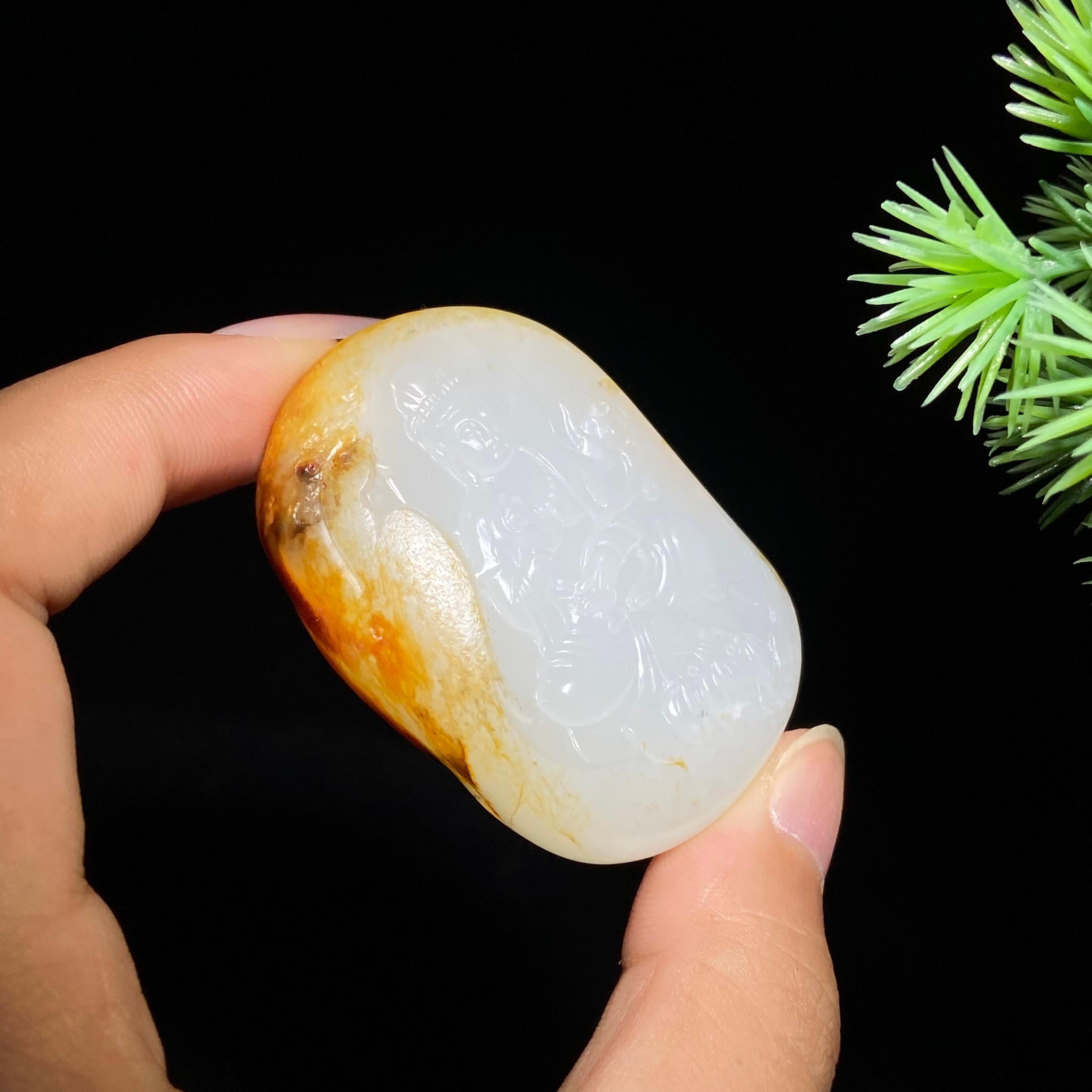 和田玉籽料观音（36.2g）