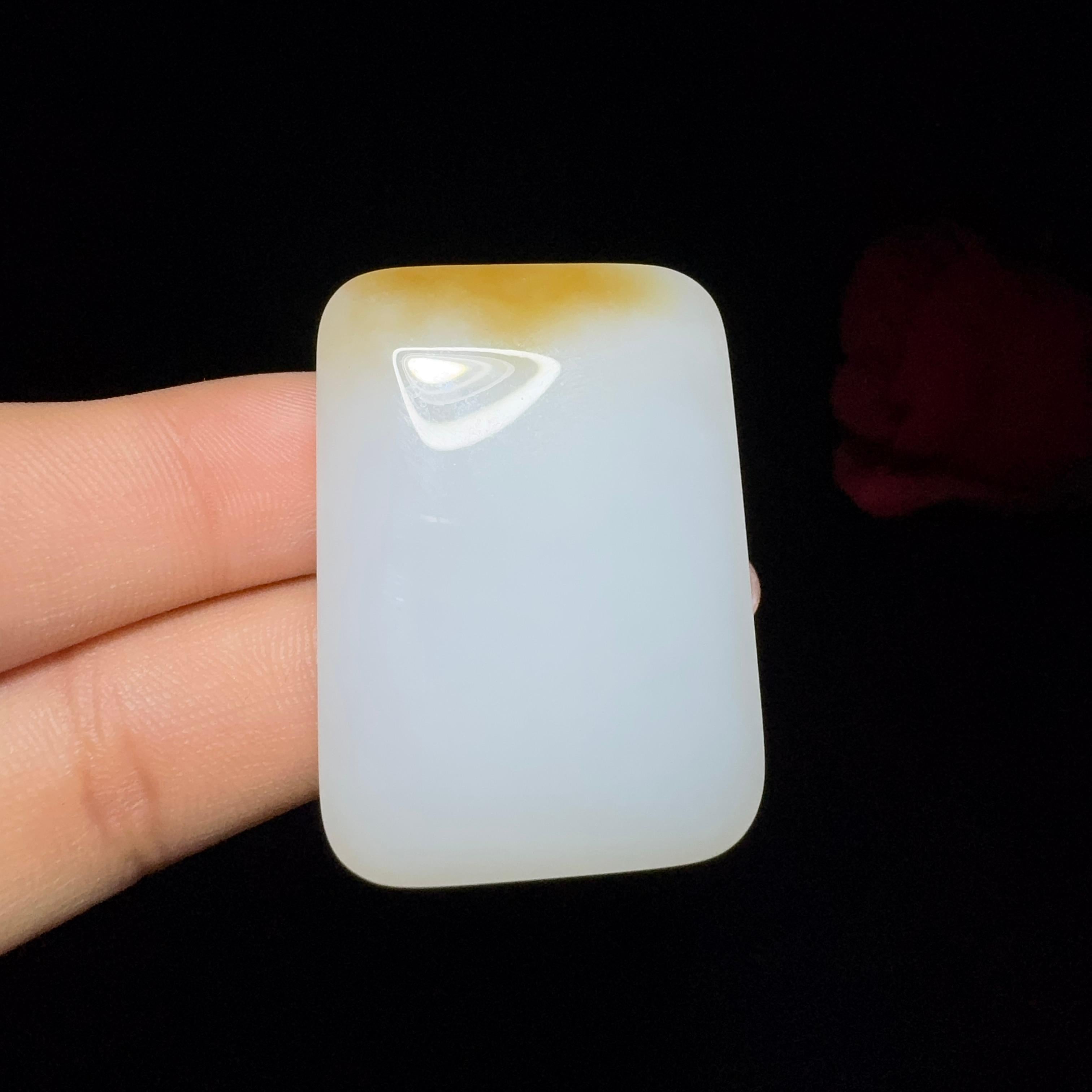 高品质和田玉糖白平安无事牌（27.5g）