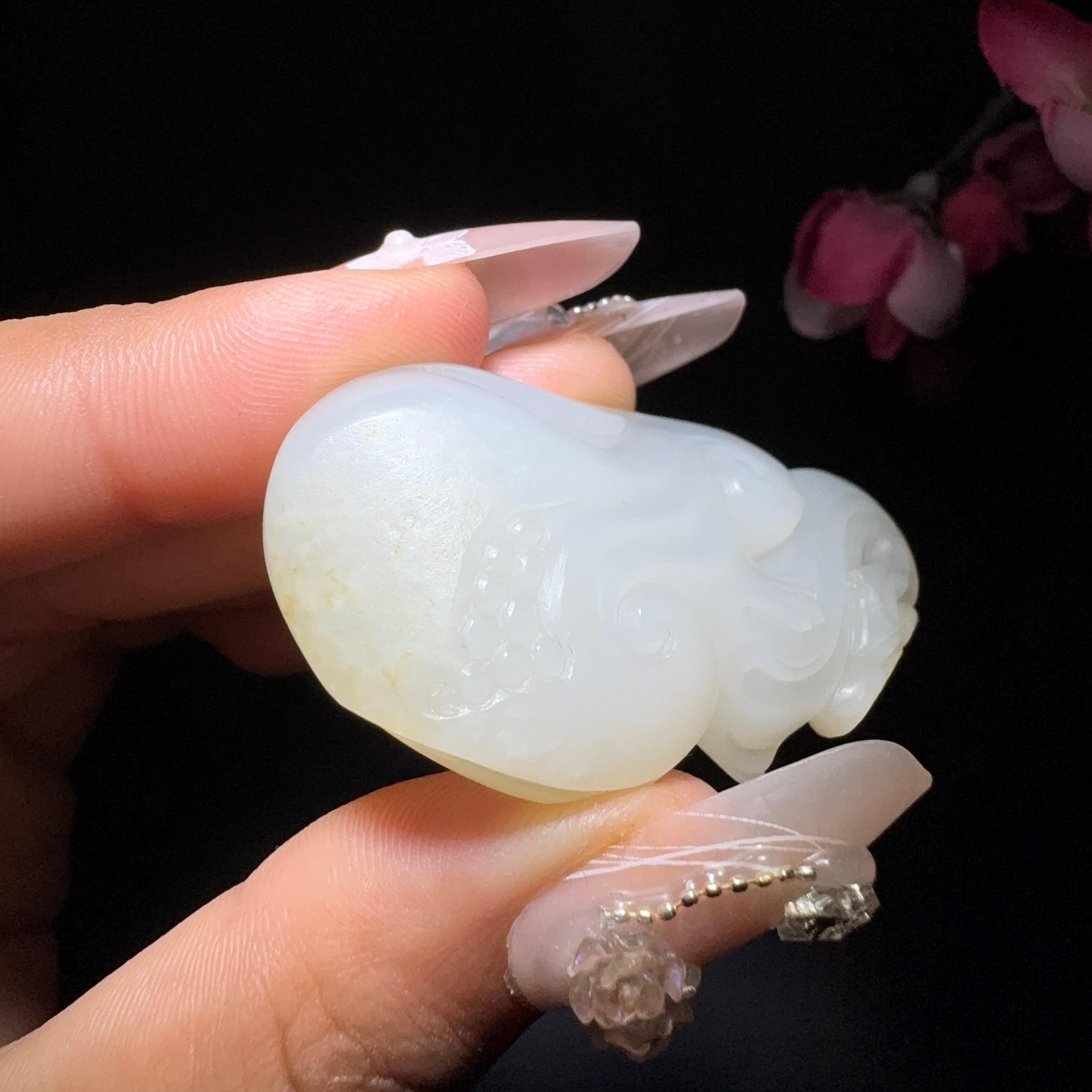 和田玉籽料挂件如意（27.3g）