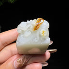 和田玉籽料白玉印章（61.5g）