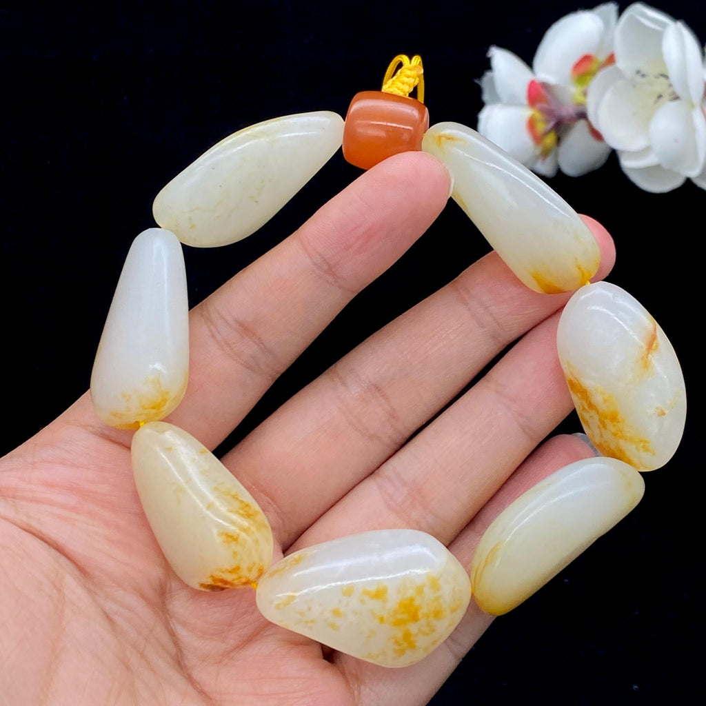 和田玉洒金皮籽料【精品手串】（82.8g）