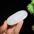 和田玉籽料观音（32.7g）