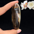 和田玉黑黄皮青花底籽料手把件（127.7g）