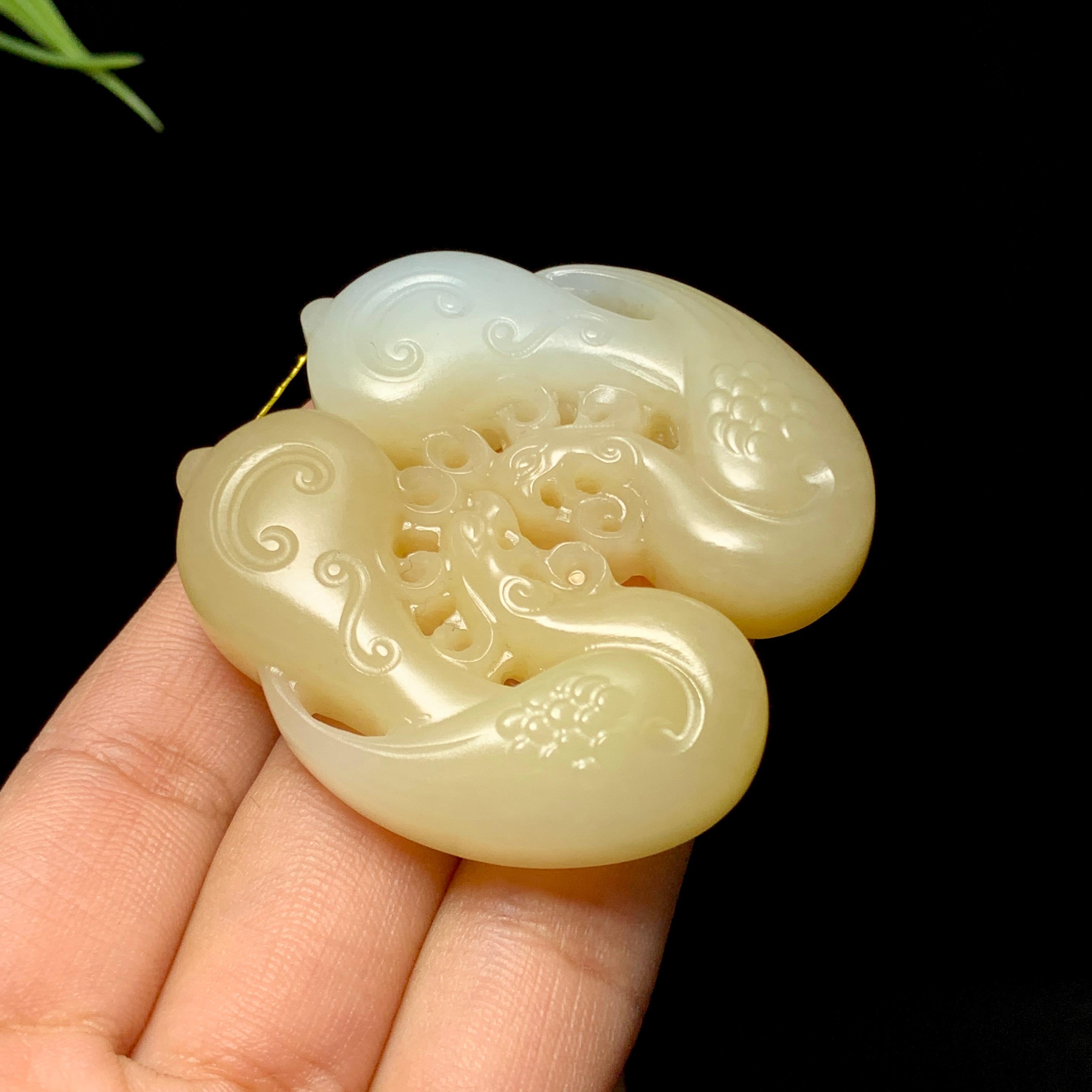 精品和田糖白玉龙凤对牌（46.1g）