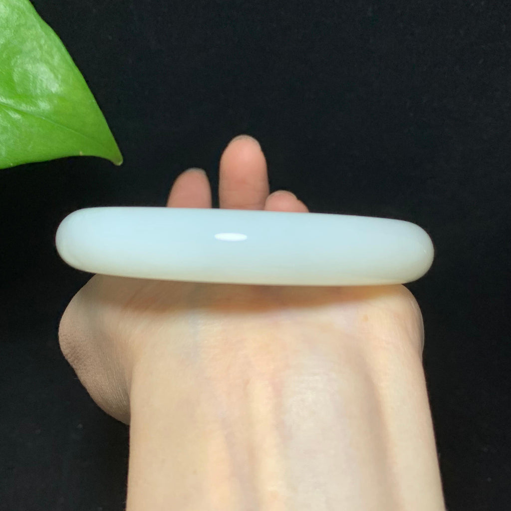 收藏级和田山料羊脂白玉手镯（71.0g）
