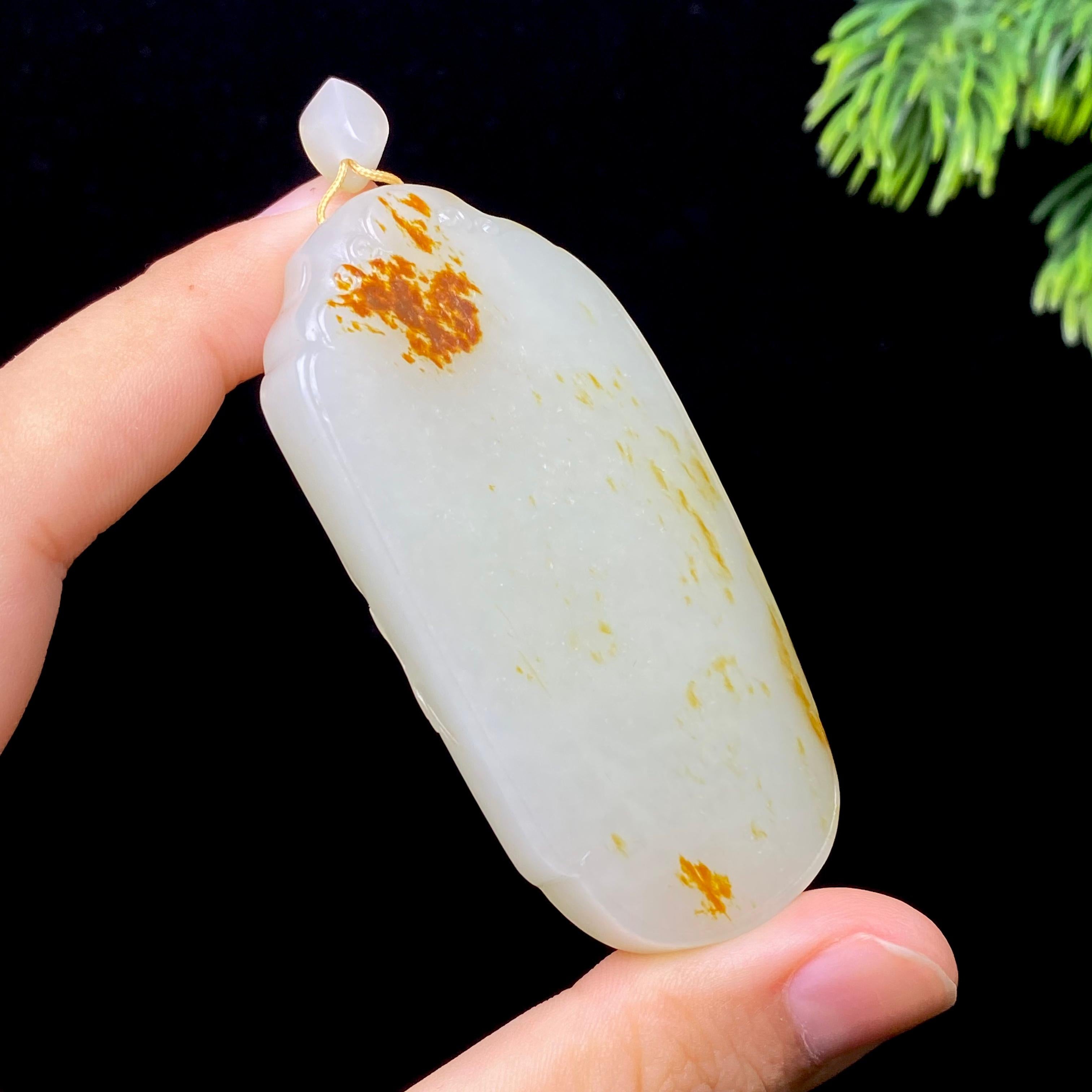 和田玉籽料无事牌（62.0g）