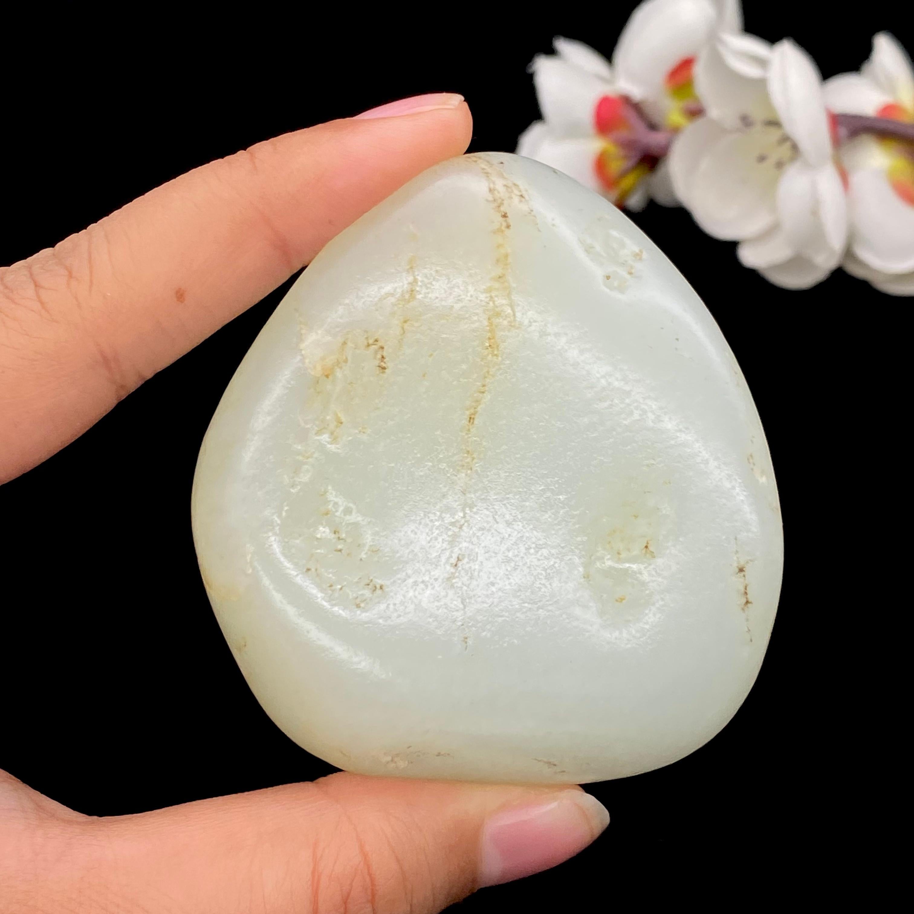 和田玉洒金皮籽料手把件（170.3g）
