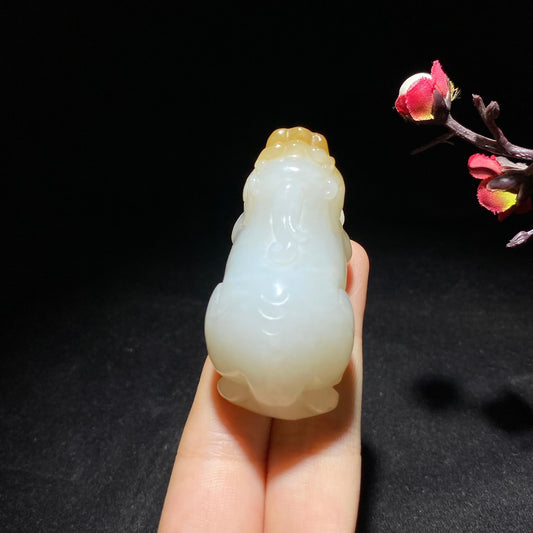 精品和田山料糖白玉貔貅挂件（70.5g）