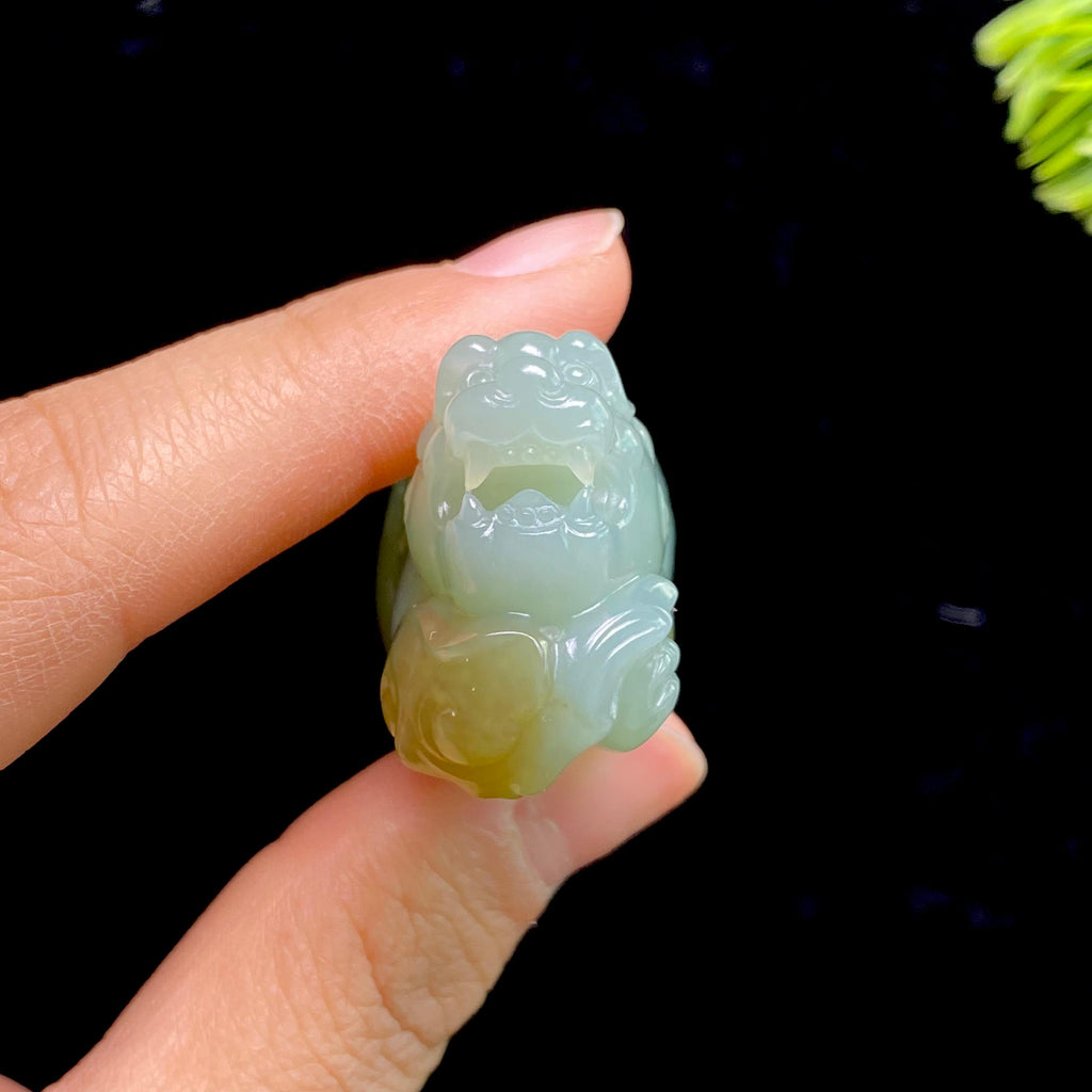 和田玉籽料且末蓝貔貅（60.1g）