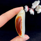 和田玉聚红皮籽料原石（61.1g）