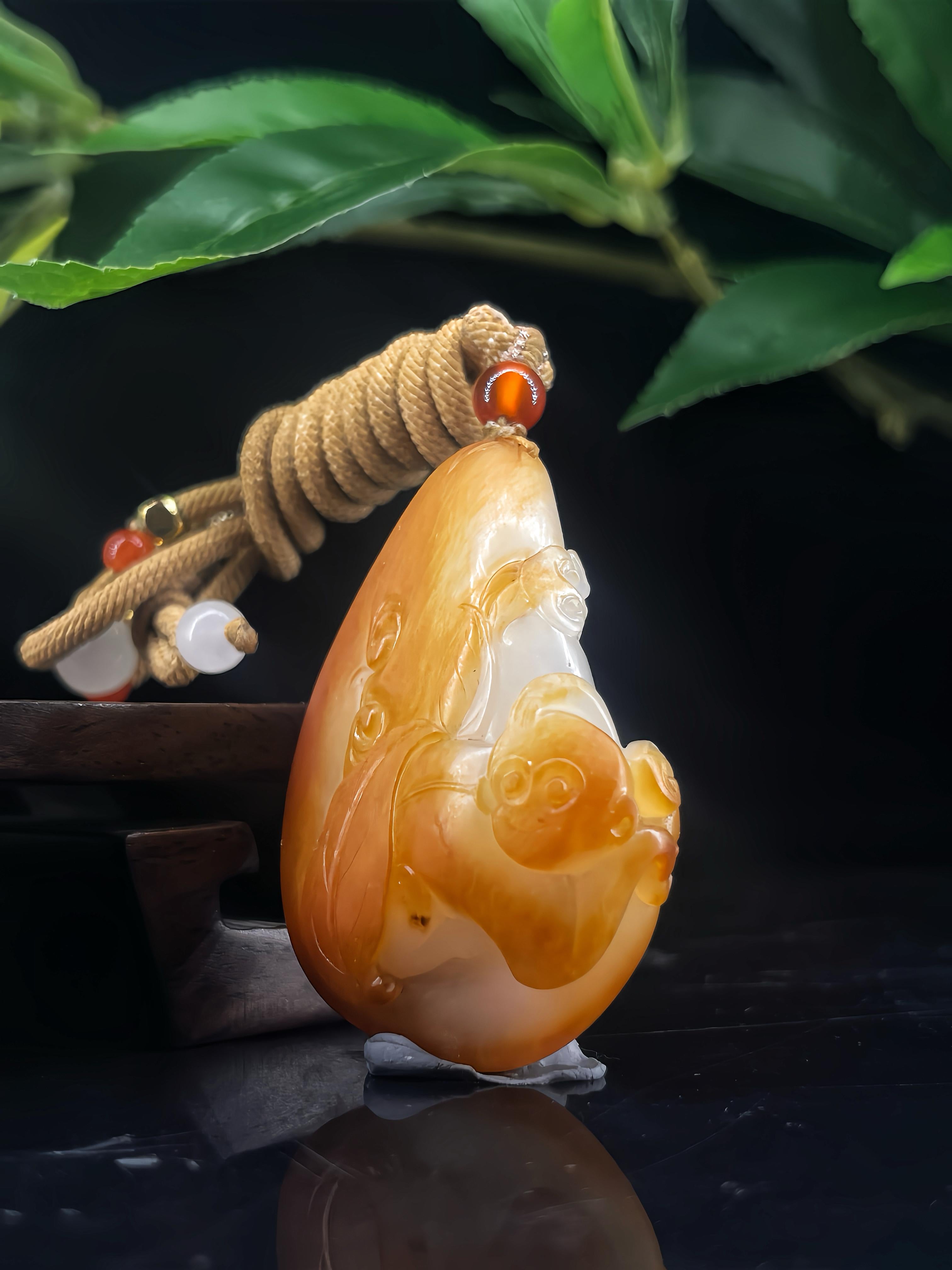籽料灵猴挂件（42.5g）