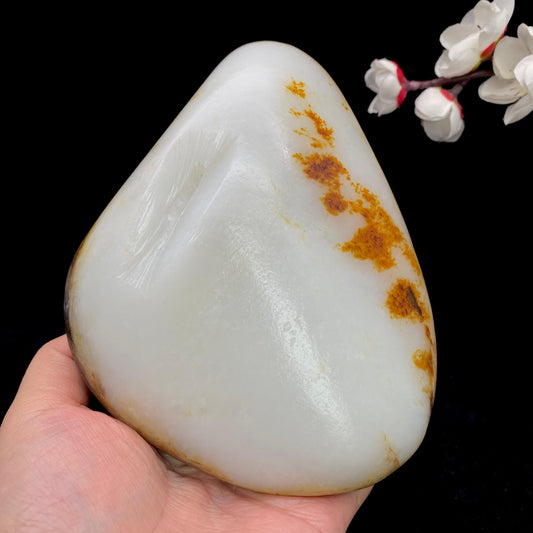 和田玉洒红皮籽料原石（954.3g）